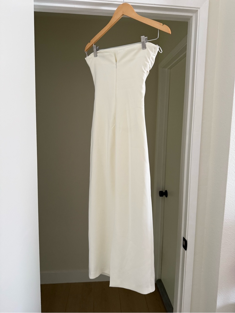 Zara Strapless White Dress - Picture 2 of 8